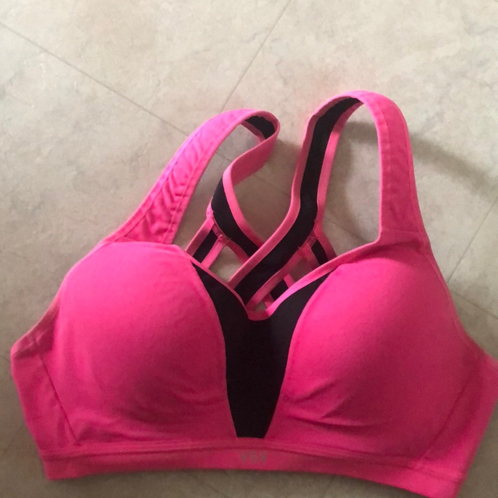 VSX SPORT 36B sports bra